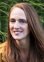 Julie Carrick Dalton